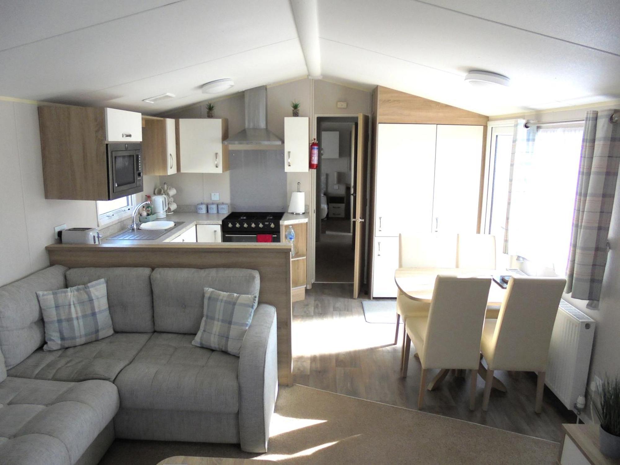 Golden Anchor Parkstone 6 Berth, Heated Chapel St. Leonards