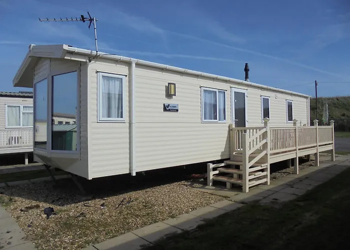 Golden Anchor Parkstone 6 Berth, Central Heated