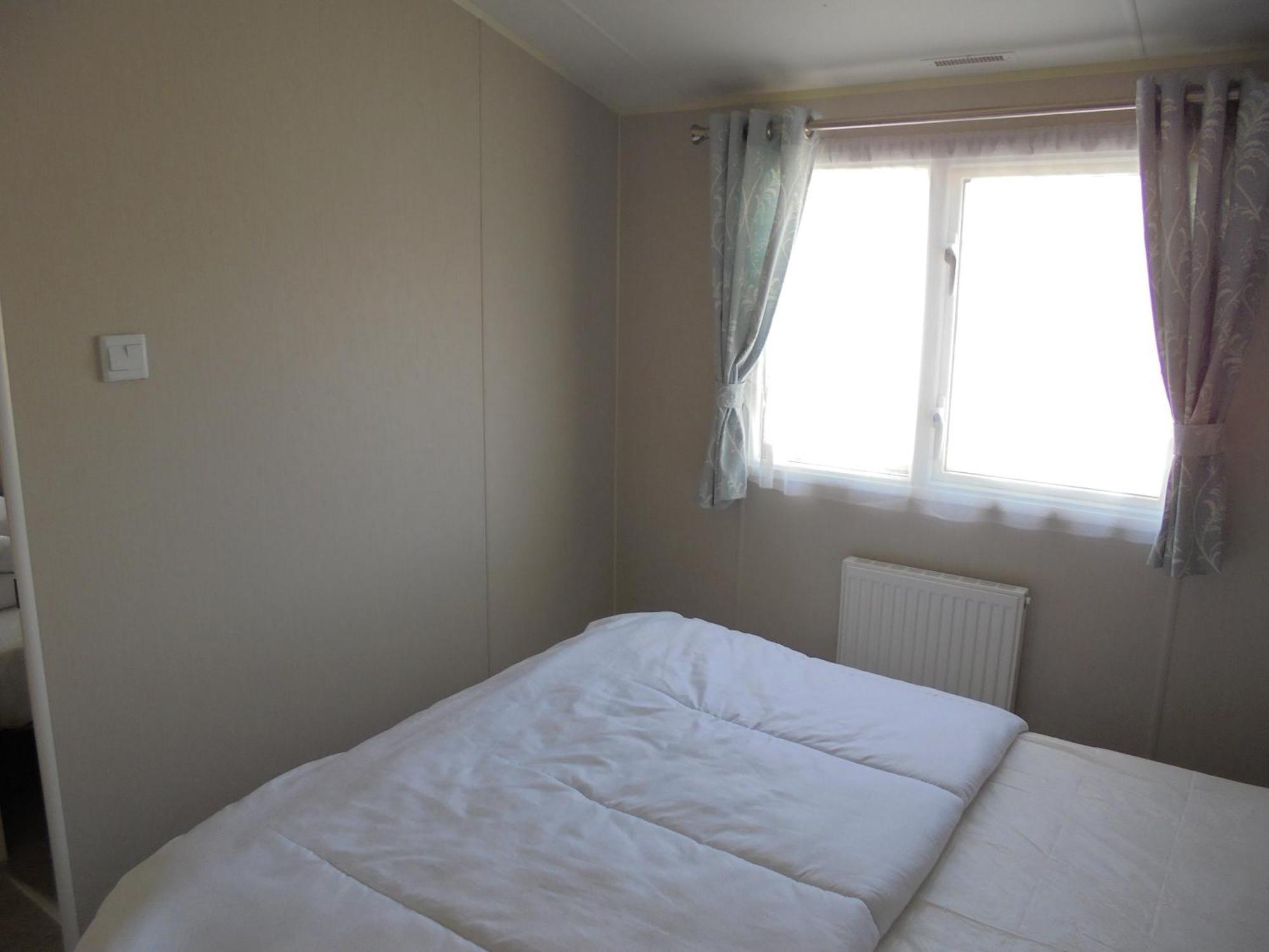 Golden Anchor Parkstone 6 Berth, Heated